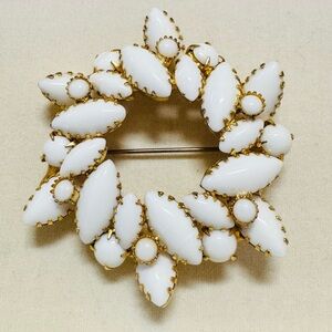 Vintage Milk Glass Gold Tone and White Floral Brooch